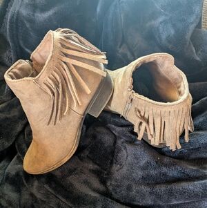 Sugar Women's Fringe Ankle Booties - Brown Suede Look